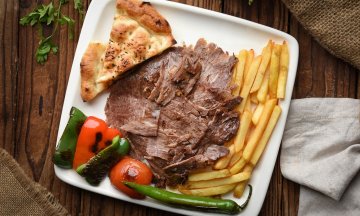 Et Yaprak Döner